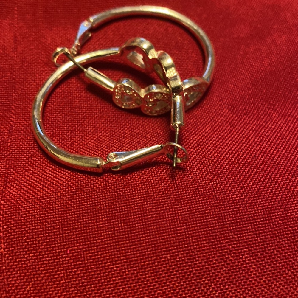 Silver earrings - Picture 2 of 3